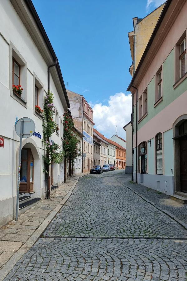 Apartman Zlaty Kriz Písek Buitenkant foto